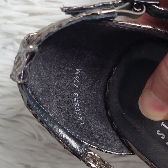 Stuart Weitzman AwayWeGo Lead Serpent Demi Wedge Sandals, Size 7.5M - Picture 12 of 13